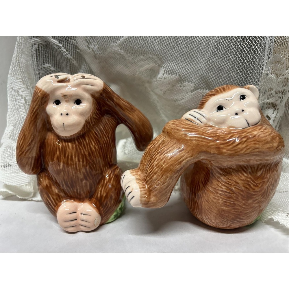 Vintage Monkey salt and pepper shakers Jungle‎ Spree 1992 Strata Group Large